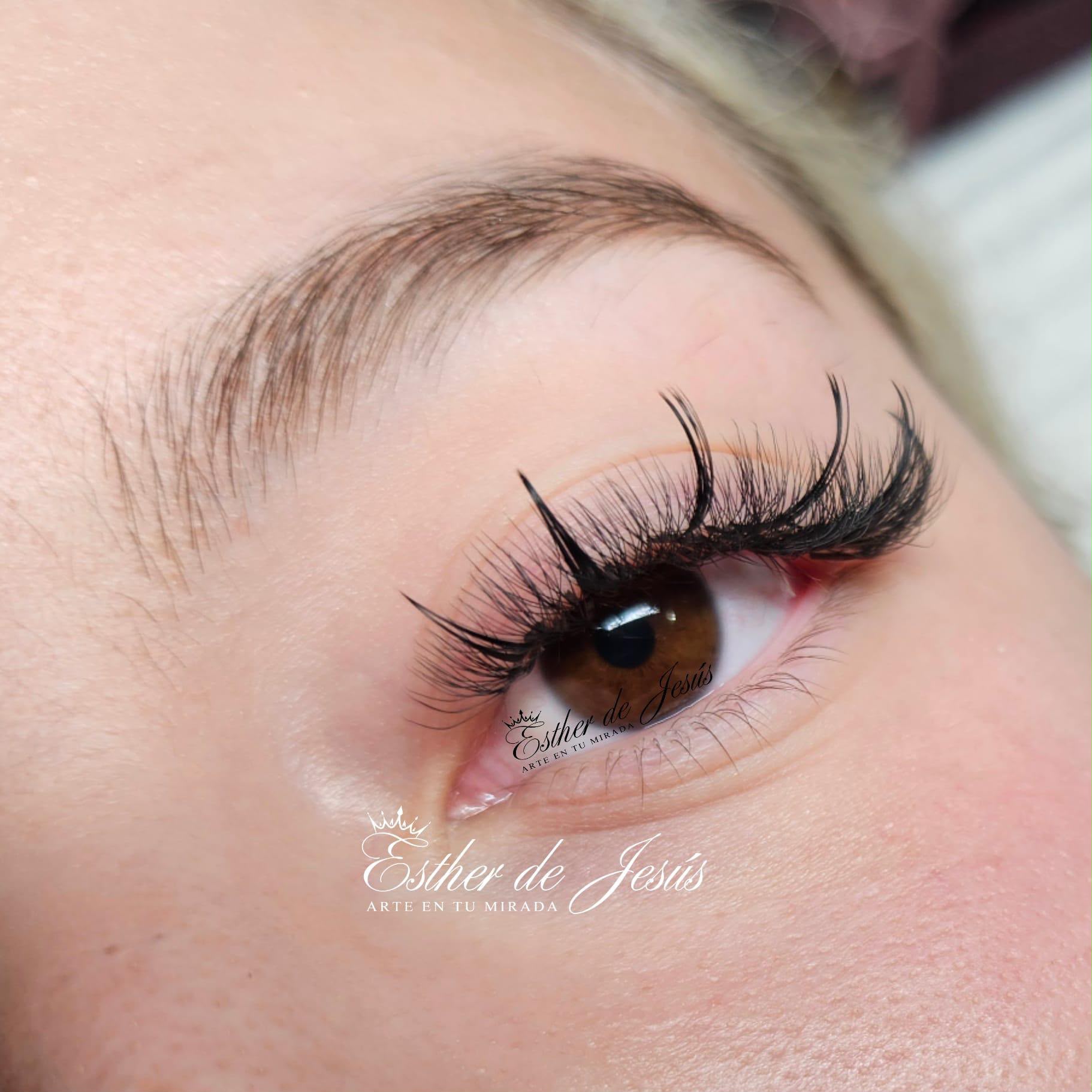Luxury eyelash extension result